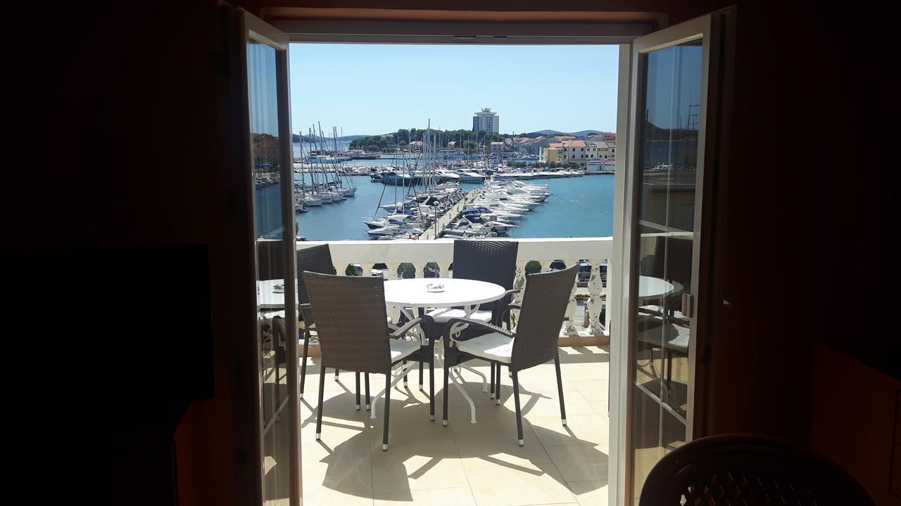 Apartment And Rooms Villa Kolonada فوديس الغرفة الصورة