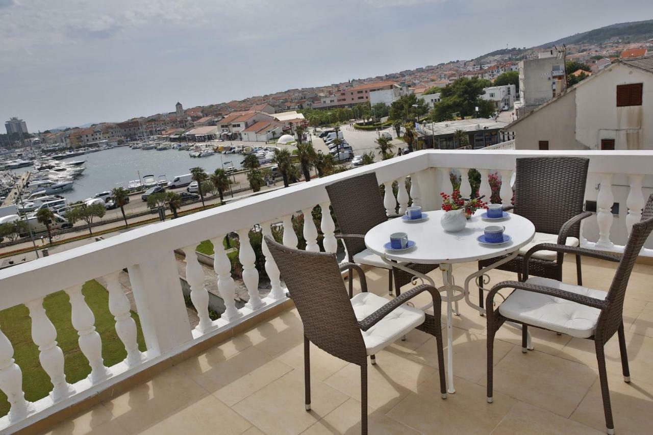 Apartment And Rooms Villa Kolonada فوديس المظهر الخارجي الصورة