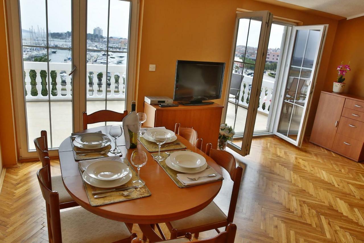 Apartment And Rooms Villa Kolonada فوديس المظهر الخارجي الصورة
